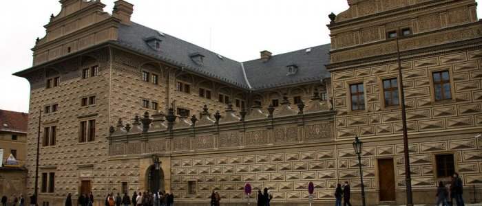 Palais Schwarzenberg et l'art appliqué du baroque