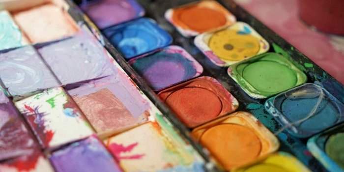 Cinq activités manuelles à la fois