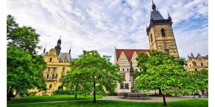 Visite de Nové Město, la nouvelle ville