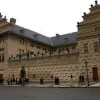 Palais Schwarzenberg et l'art appliqué du baroque